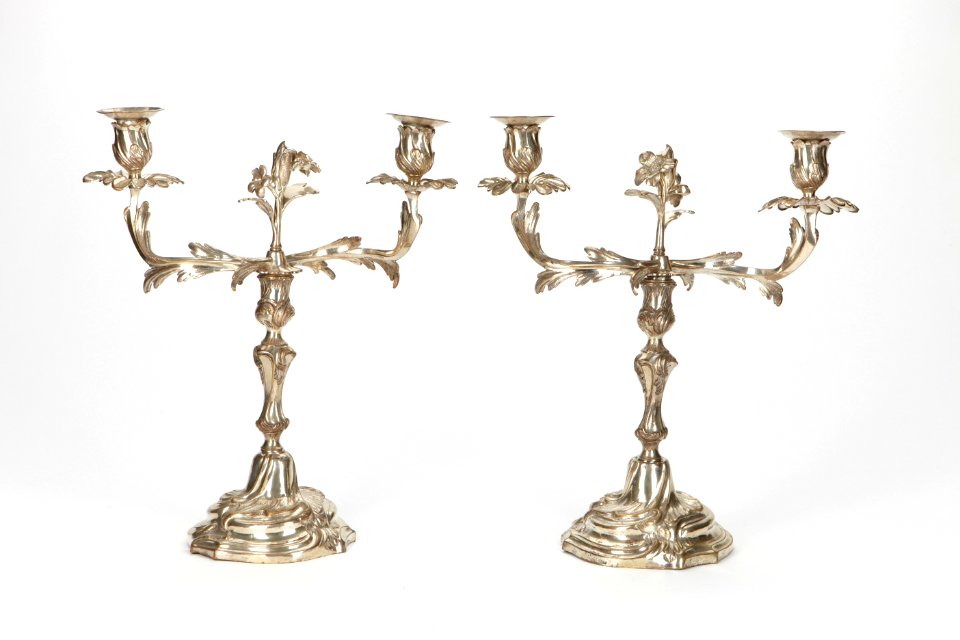 Ljusstakar från 1700-talets mitt med rokokoornament - Skoklosters slott - 93482