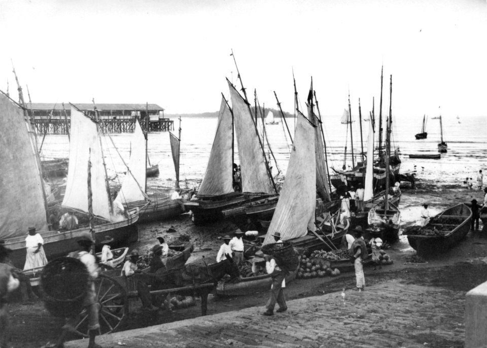 Lokal och motiv, hamnbild från Guayaquil. Guayaquil. Ecuador - SMVK - 002535