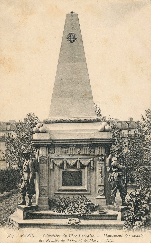 LL - Paris - 567 - Cimetière du Père-Lachaise - Monument des soldats des Armées de Terre et de Mer