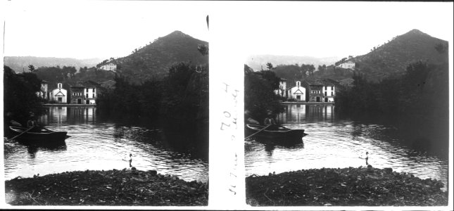 Llac amb l'ermita de Sant Feliu de Pallerols al fons