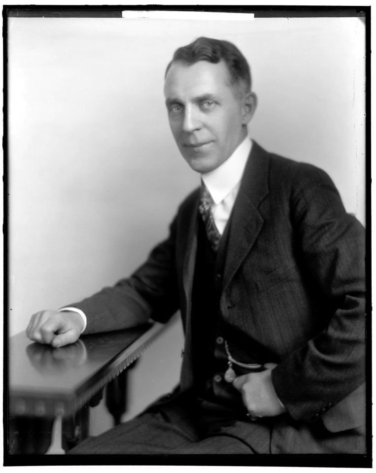 LOMEN, CARL J. LCCN2016860928
