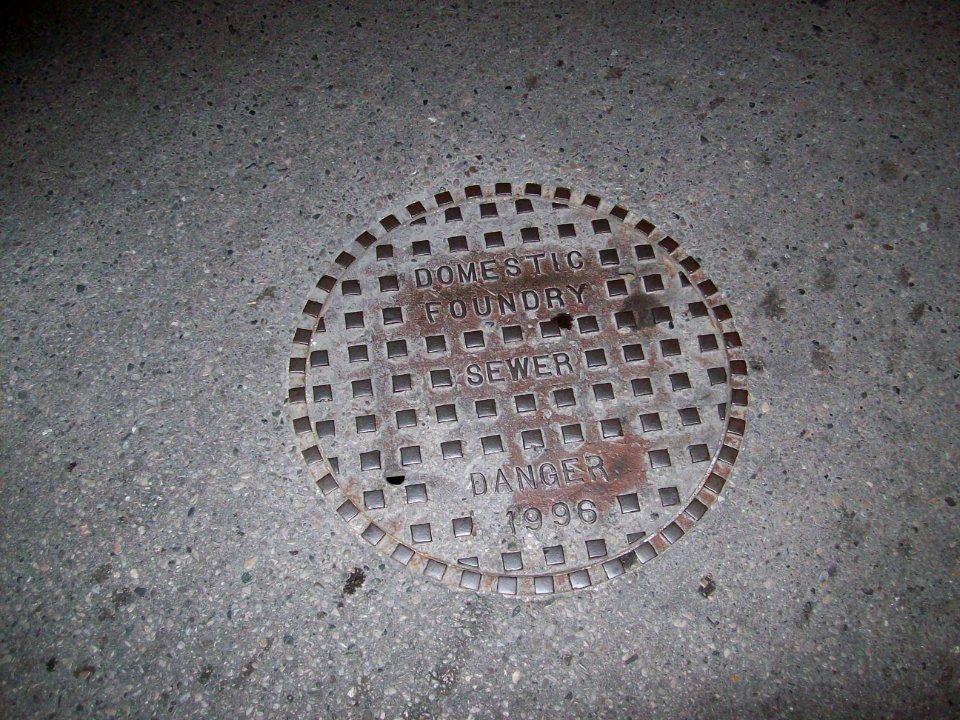 London Ontario manhole cover 003