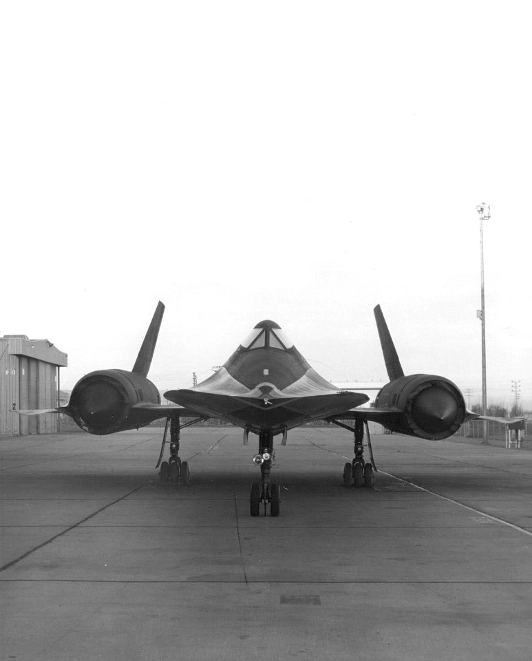 Lockheed SR-71 front view 061122-F-1234P-048