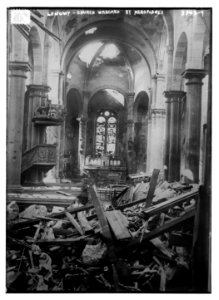 Longwy - Church wrecked by aeroplanes LCCN2014700902