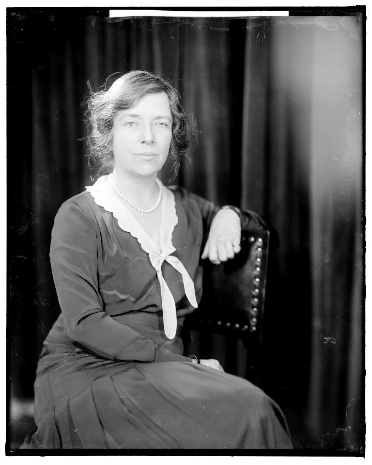 LONGWORTH, NICHOLAS, MRS. LCCN2016862472