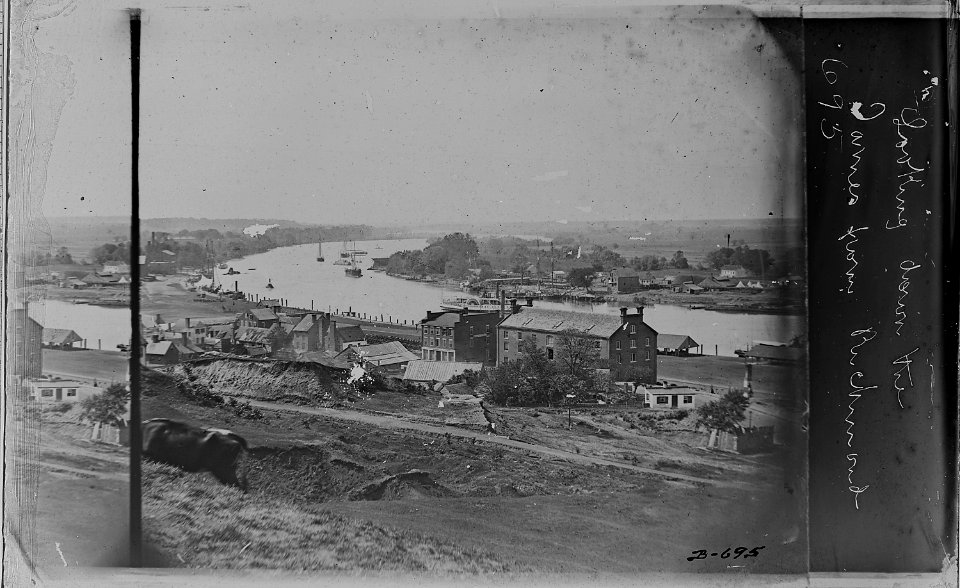 Looking down James River from Richmond, Va (4153039149)