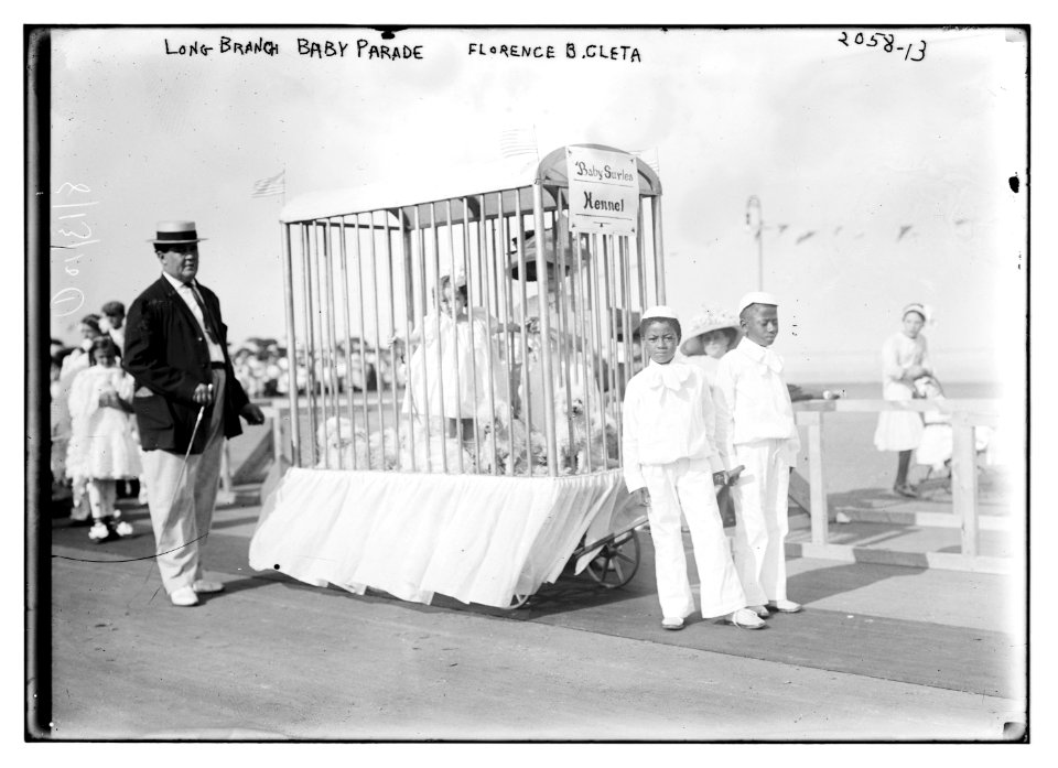 Long Branch Baby Parade - Florence B. Gleta LCCN2014688362