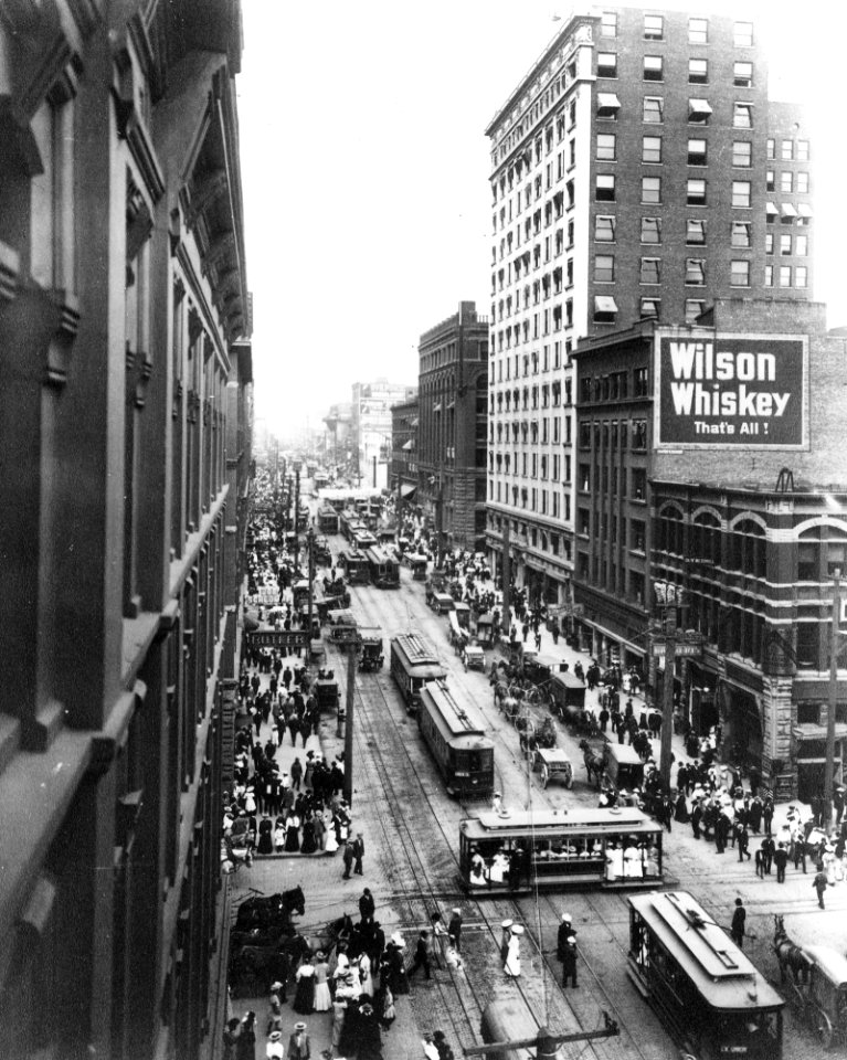 Looking north on 2nd Ave from James St, Seattle, 1906 (CURTIS 2052)