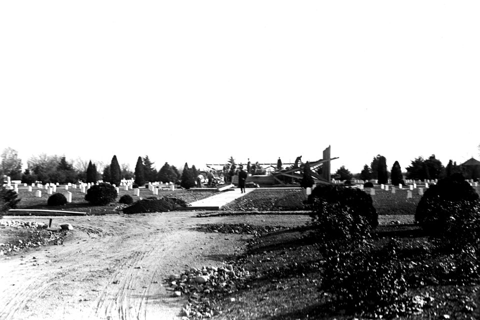 Looking SW at construction of foundation of Confederate Memorial - Arlington National Cemetery - Arlington Count VA USA - 1912
