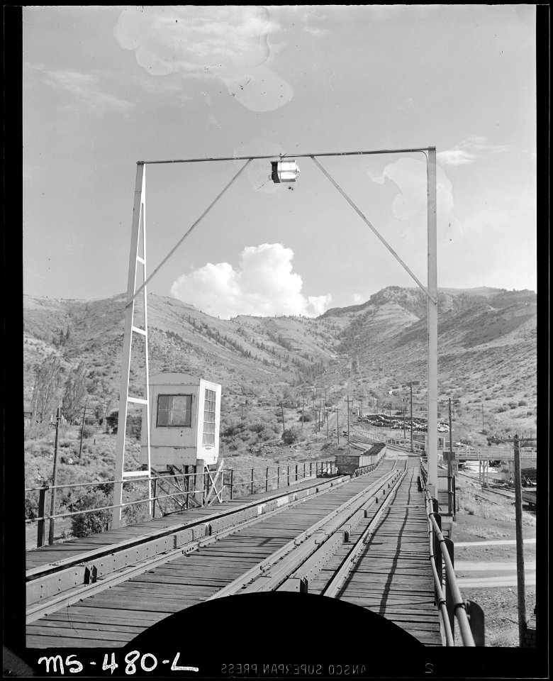 Looking toward mine portal from the tipple. United States Fuel Company, King Mine, Hiawatha, Carbon County, Utah. - NARA - 540439