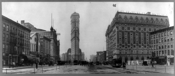 Longacre Square, New York LCCN2002699791