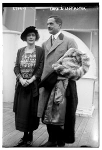 Lord and Lady Astor LCCN2014714256
