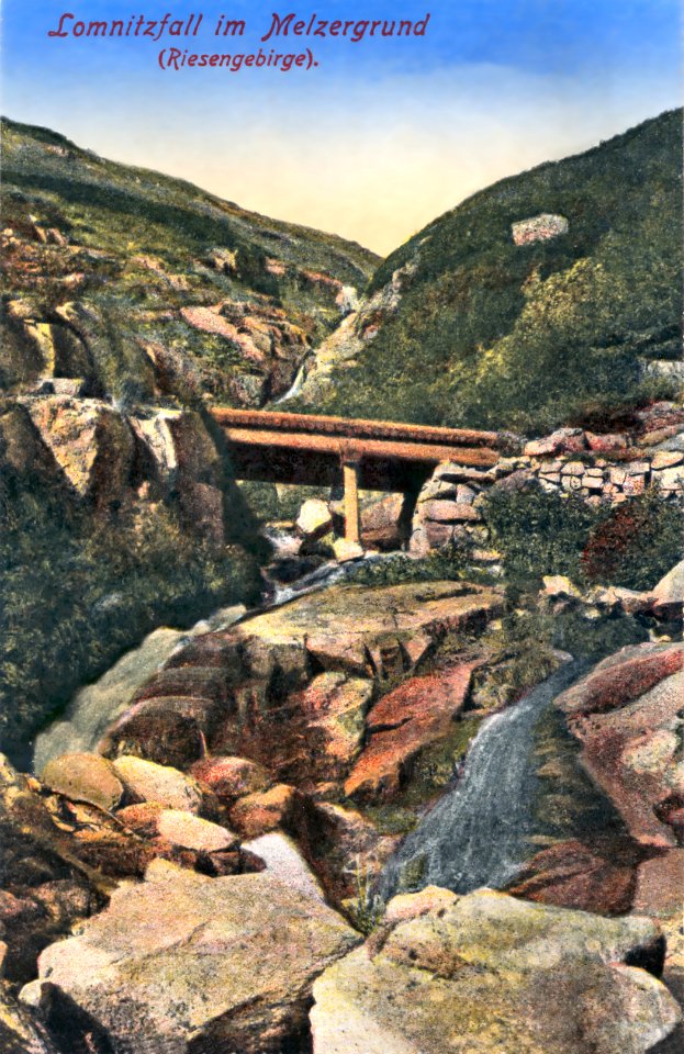 Lomiczka Waterfall Old 01