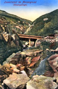 Lomiczka Waterfall Old 01