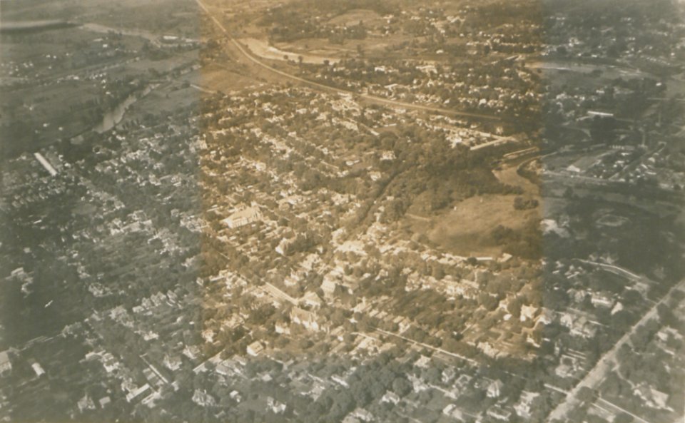London Ontario from the Air (HS85-10-36717)