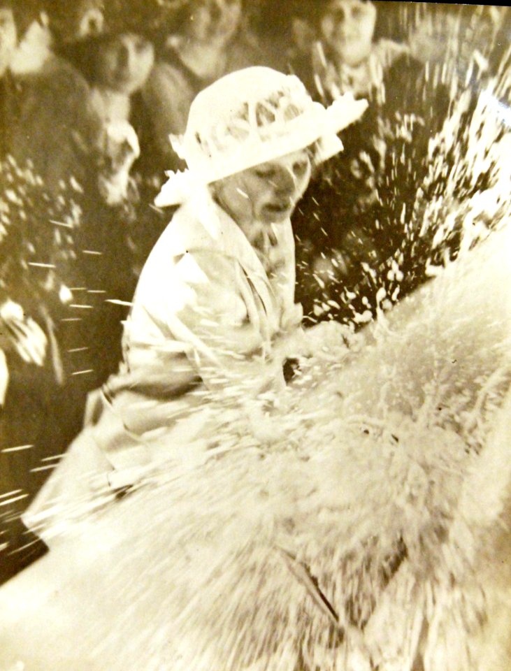 Lorena Cruce launching USS Oklahoma (BB-37), Camden, New Jersey, 1914 (37915783466)