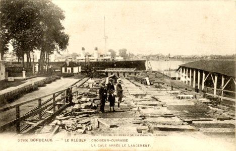 Lormont - chantiers de la Gironde - Le Kléber, croiseur-cuirassé, la cale après le lancement