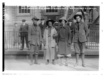 Los Angeles Hikers, N.Y., 12-30-13, W.A. Clarkson, Mrs. Mabel Ackerman, Carrie Van Gaasbeck and A.A. Berger LCCN2014695126