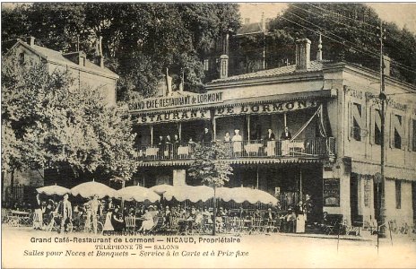 Lormont-grand-cafe-restaurant-proprietaire-nicaud