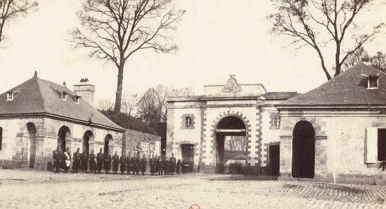 Lorient en 1866 - Porte du Morbihan