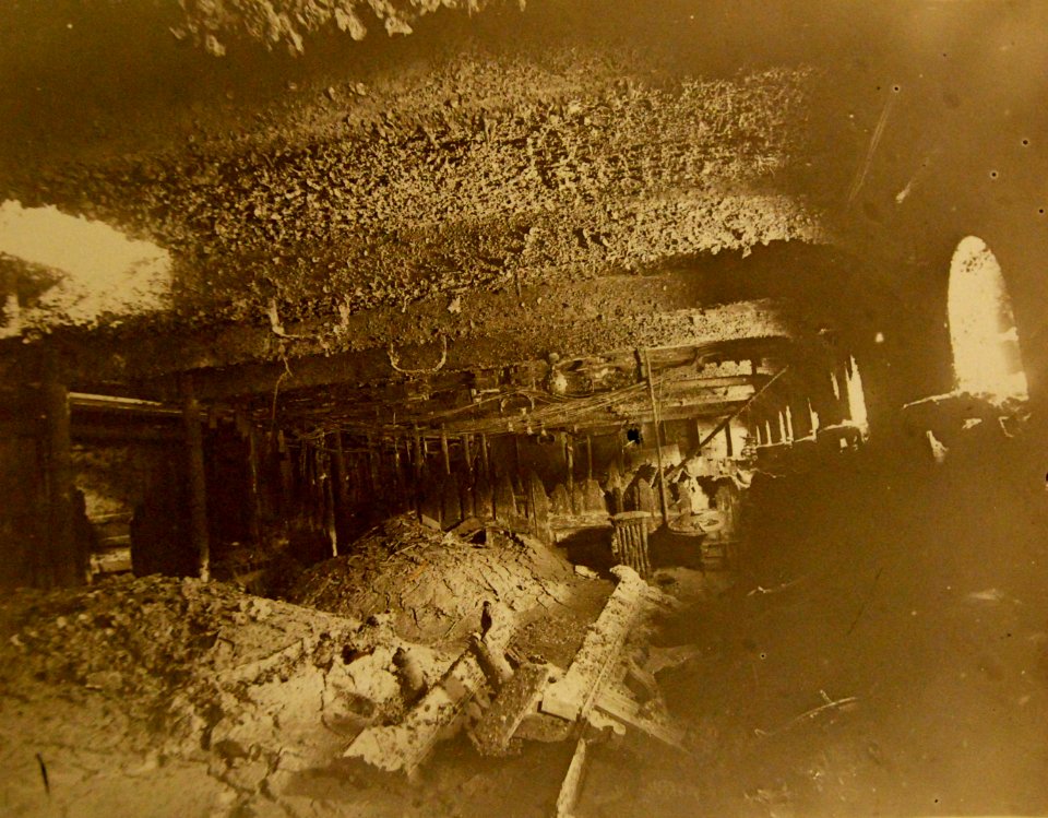 Lot 8936-20 (21895252865)
