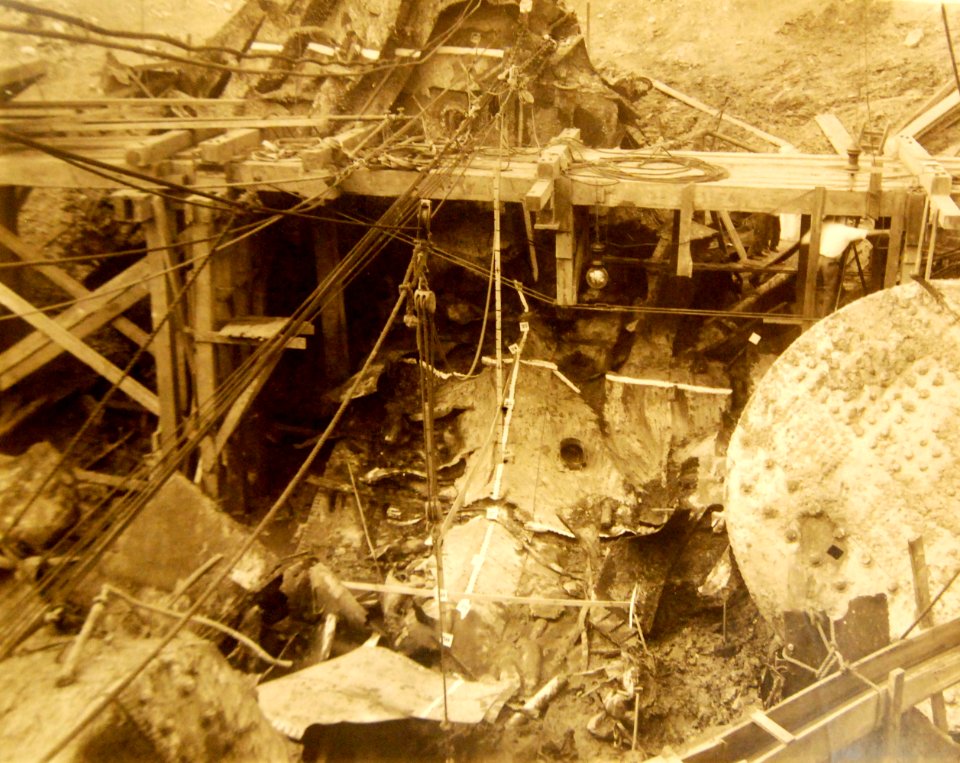 Lot 8936-41 (21271970654)