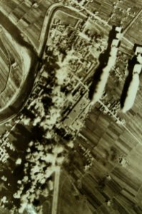 Lot-5279-16 (22657070461)