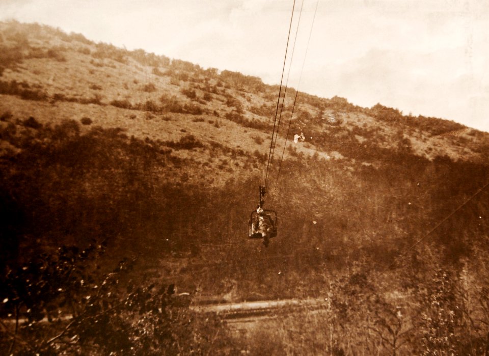 Lot-6941-13 (28185384903)