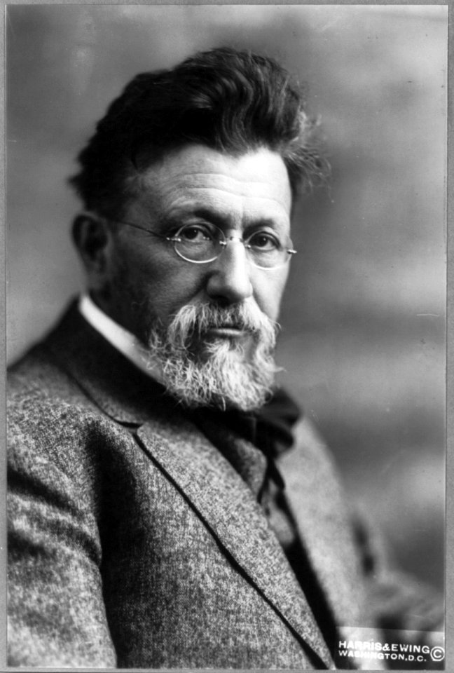Louis Freeland Post, 1849-1928, head and shoulders, facing right LCCN2005684955