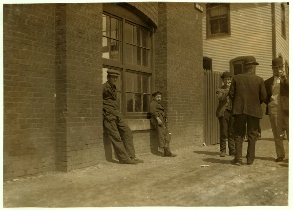 Louis Horoux. One of the youngsters in Queen City Mill, Burlington, Vt. About a dozen like here. (Not a large mill.) LOC cph.3a29772