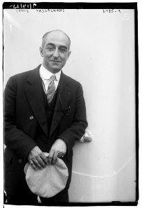 Louis Hasselmasn LCCN2014718788
