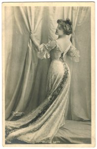 LOTI, Manon SIP. 934. Photo Reutlinger