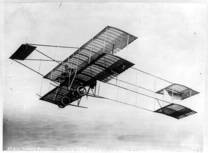 Louis Paulham making his record flight 4600(sic) ft., Los Angeles LCCN2002721392