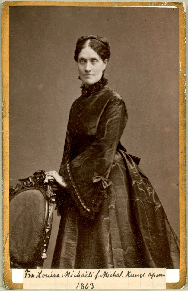 Louise Michaëli, porträtt - SMV - H6 056
