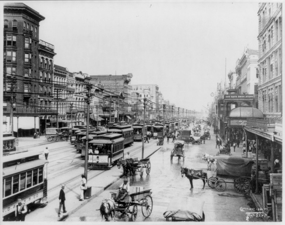Louisiana - New Orleans - crowded street scene looking down Canal St. LCCN2006685872