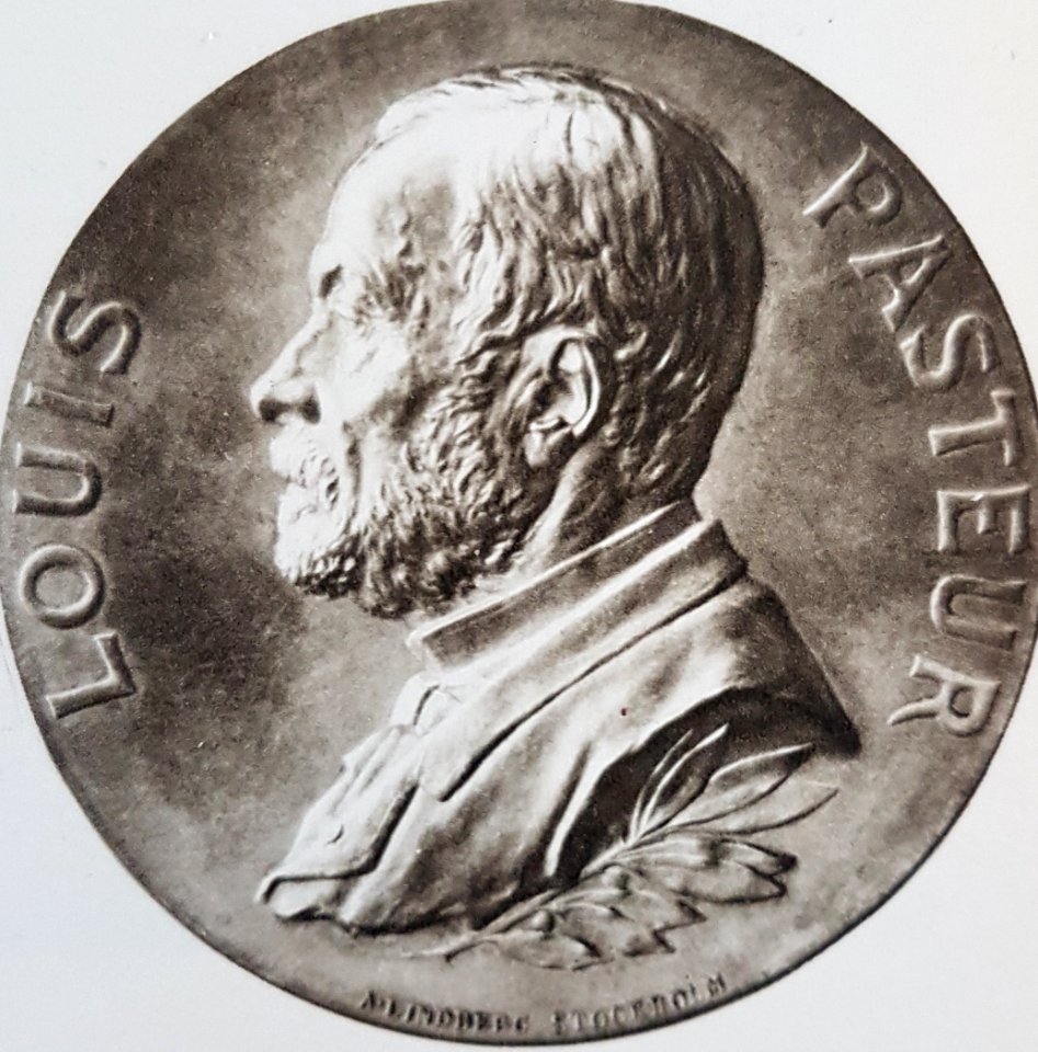 Louis Pasteur x Adolf Lindberg
