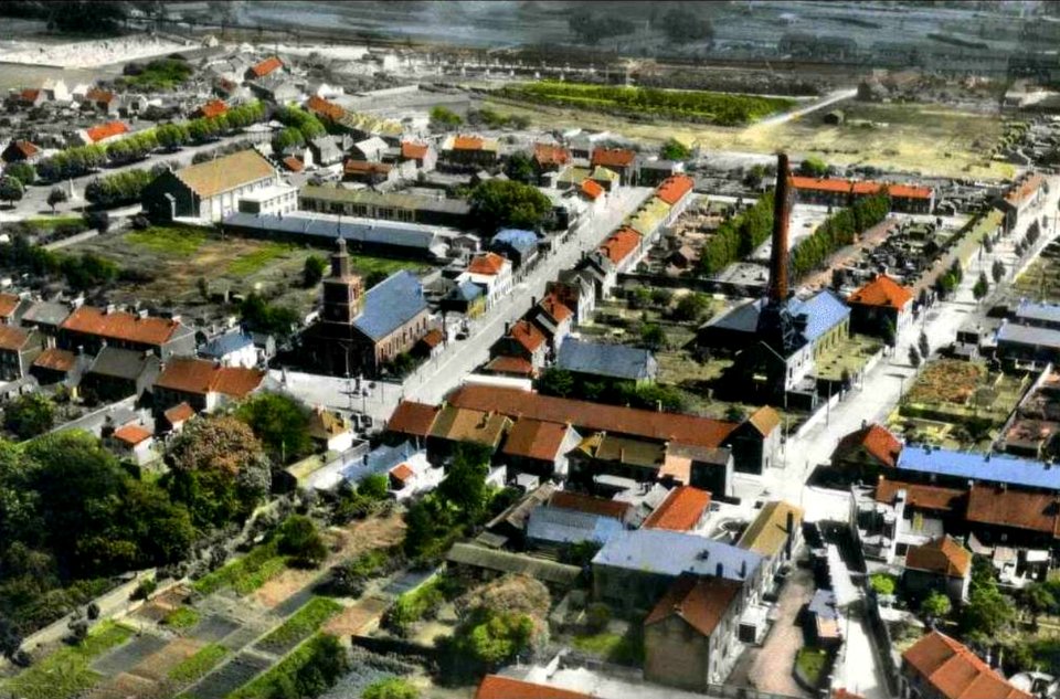 Lourches - Fosse Saint Mathieu, photochrome d'une vue aérienne