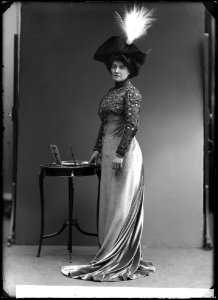 Lotten Seelig, actor, in unknown performance - SMV - GS039