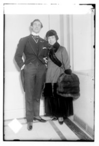 Lou - Tellegen & wife LCCN2014700940