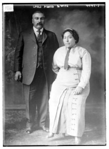 Louis Agard & wife LCCN2014703134