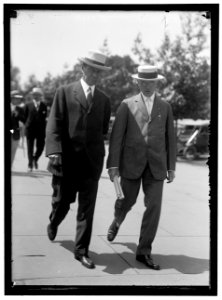 LOVETT, ROBERT SCOTT, PRESIDENT, UNION PACIFIC RAILWAY. LEFT, WITH DANIEL WILLARD LCCN2016867466