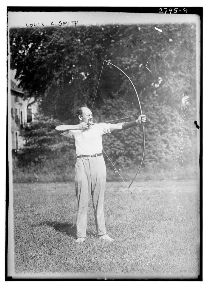 Louis C. Smith - archery LCCN2014693890