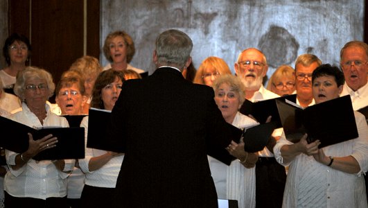 Lower Keys Community Choir 131210-N-YB753-046