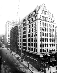 Lowman Building, ca 1906 (SEATTLE 3059)