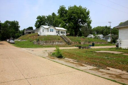 Louisiana, Missouri Streetcorner (42861630361) photo