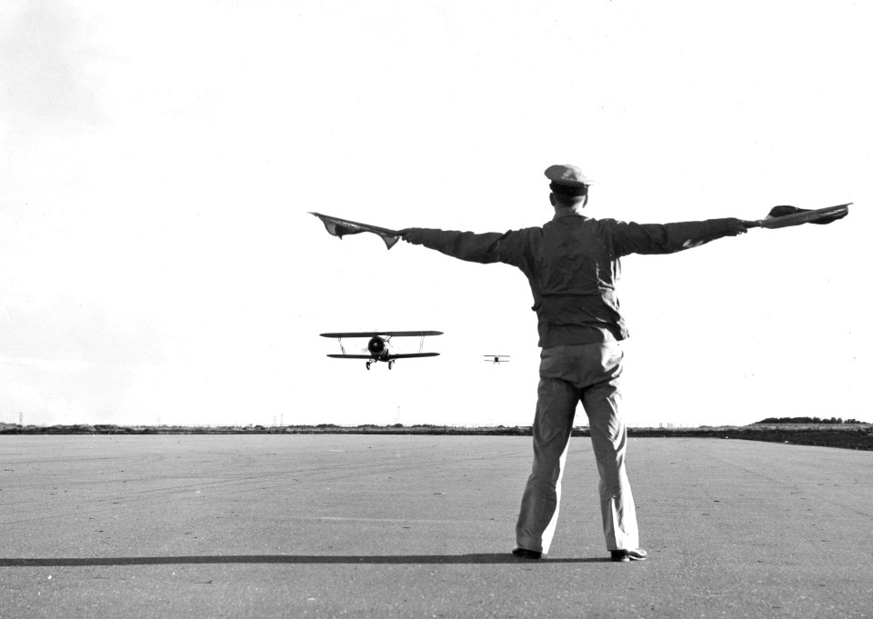 LSO guides F3F at NAS Corpus Christi 1941