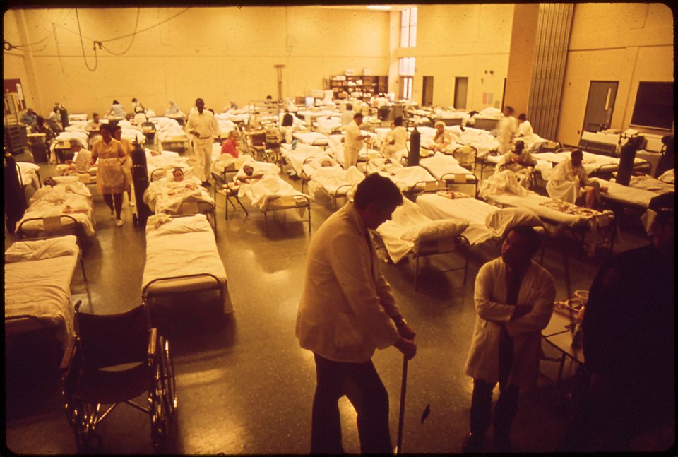 Louisville-mayor-frank-burke-ordered-4800-residents-of-the-waterfront-area-known-as-portland-to-evacuate-april-1972 7651275514 o