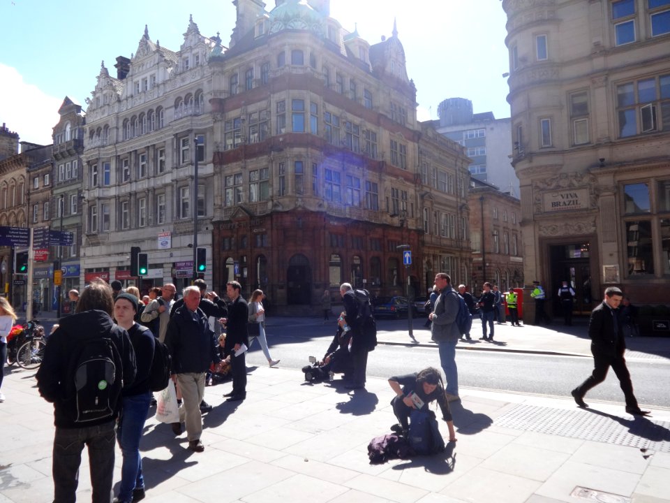 Love Activists BoE Occupation, Liverpool 29 April 2015 (5)