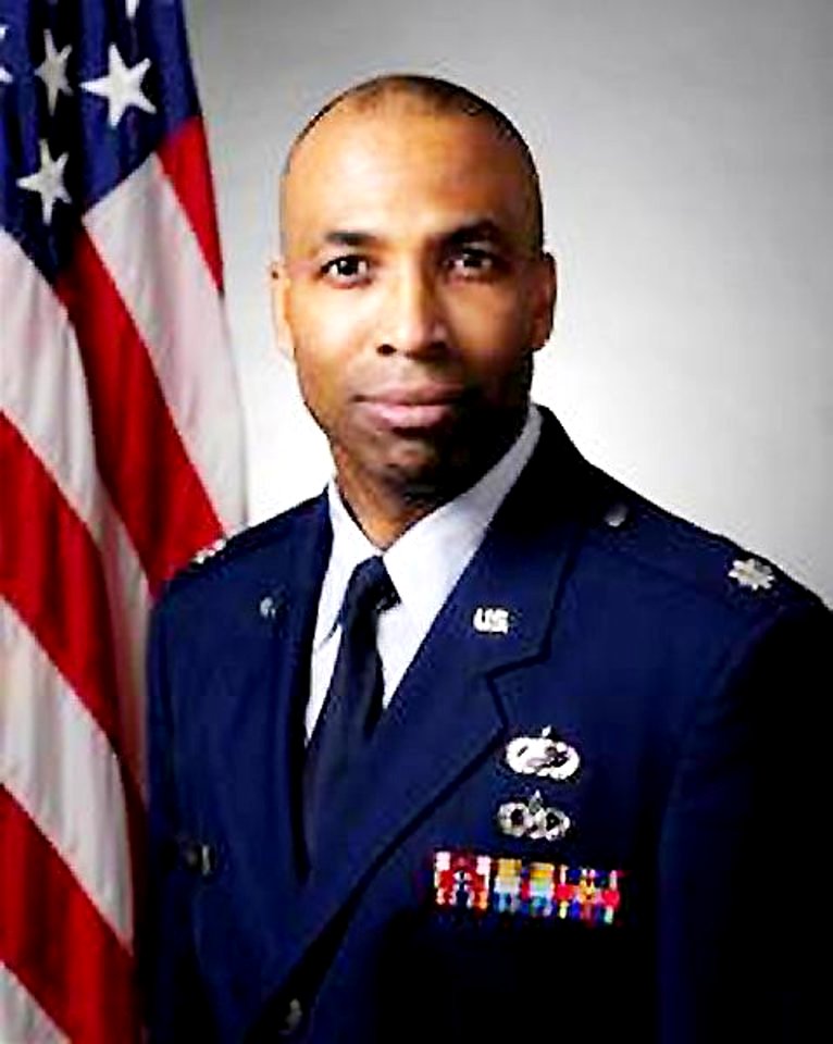 Lt Col Troy E. Dunn