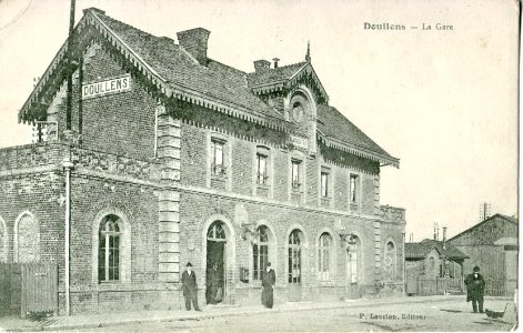 Lourlon - Doullens - La Gare